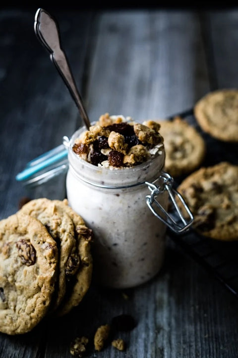 OATMEAL COOKIE OVERNIGHT OATS