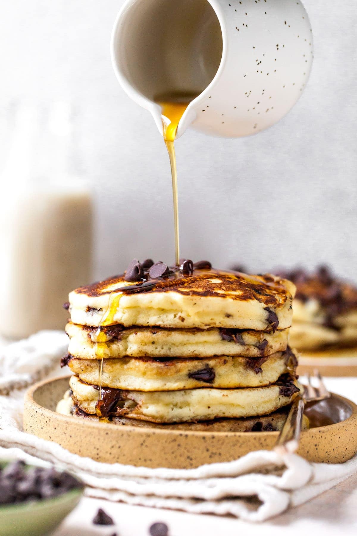 CHOCOLATE CHIP PROTEIN PANCAKES