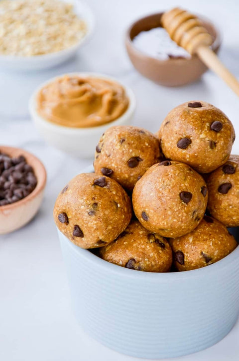DOUBLE CHOCOLATE CHUNK COOKIE PROTEIN BALLS