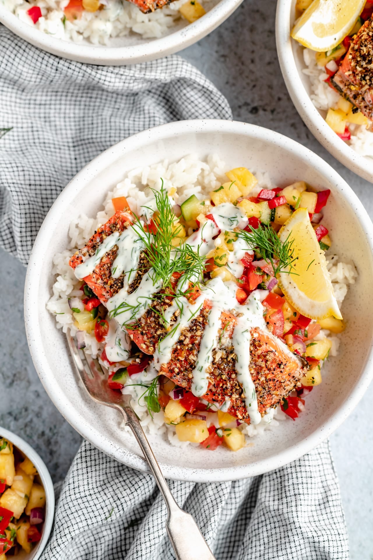 WILD-CAUGHT CITRUS SALMON BOWL