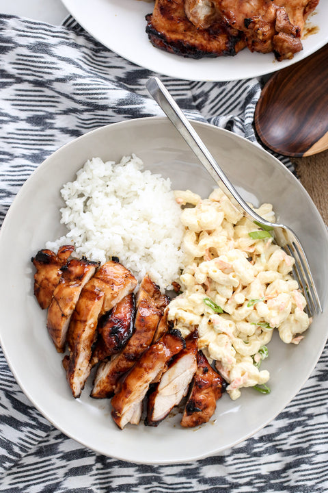ORGANIC HAWAIIAN BBQ CHICKEN BOWL
