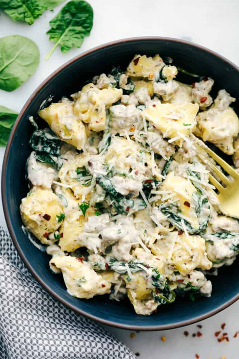 CREAMY SPINACH AND SAUSAGE TORTELLINI