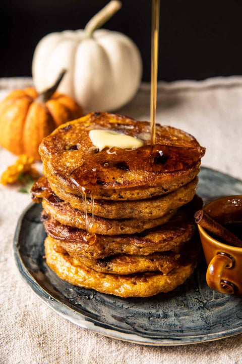 PUMPKIN CHOCOLATE CHIP PROTEIN PANCAKES