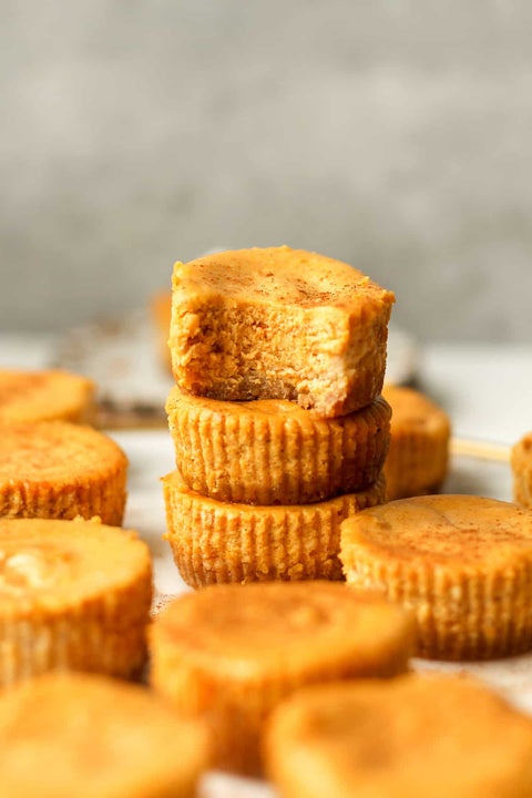 "CHEAT CLEAN" PUMPKIN PROTEIN CHEESECAKE